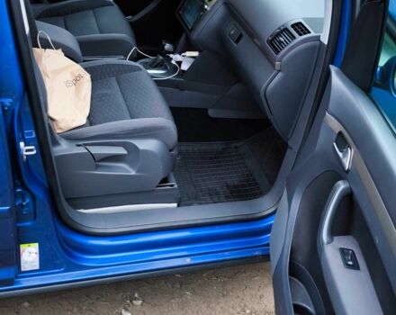 Синій Фольксваген Туран, об'ємом двигуна 2 л та пробігом 358 тис. км за 7500 $, фото 15 на Automoto.ua