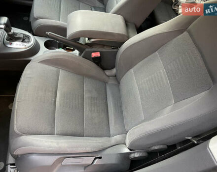 Синий Фольксваген Туран, объемом двигателя 1.9 л и пробегом 334 тыс. км за 7400 $, фото 10 на Automoto.ua