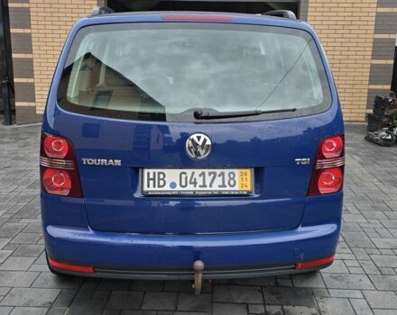 Синий Фольксваген Туран, объемом двигателя 1.4 л и пробегом 180 тыс. км за 2950 $, фото 4 на Automoto.ua