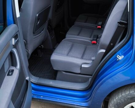 Синій Фольксваген Туран, об'ємом двигуна 2 л та пробігом 358 тис. км за 7500 $, фото 12 на Automoto.ua