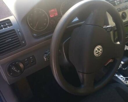 Синий Фольксваген Туран, объемом двигателя 1.4 л и пробегом 205 тыс. км за 7500 $, фото 7 на Automoto.ua