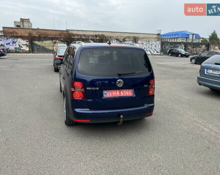 Синій Фольксваген Туран, об'ємом двигуна 1.4 л та пробігом 290 тис. км за 7500 $, фото 6 на Automoto.ua