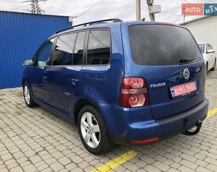 Синий Фольксваген Туран, объемом двигателя 1.6 л и пробегом 212 тыс. км за 7850 $, фото 8 на Automoto.ua