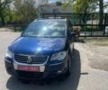 Синій Фольксваген Туран, об'ємом двигуна 1.4 л та пробігом 190 тис. км за 5400 $, фото 1 на Automoto.ua
