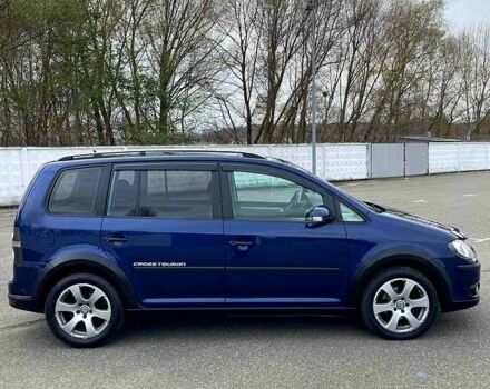 Синий Фольксваген Туран, объемом двигателя 1.4 л и пробегом 198 тыс. км за 6750 $, фото 3 на Automoto.ua