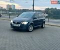 Синий Фольксваген Туран, объемом двигателя 1.97 л и пробегом 278 тыс. км за 7300 $, фото 3 на Automoto.ua