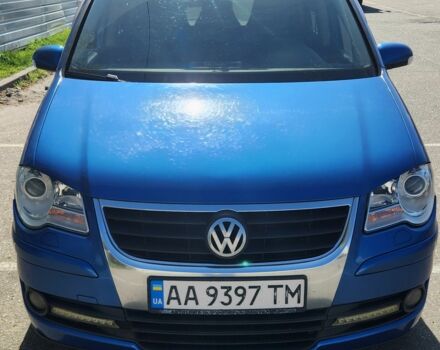 Синий Фольксваген Туран, объемом двигателя 1.9 л и пробегом 345 тыс. км за 7005 $, фото 2 на Automoto.ua