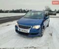 Синий Фольксваген Туран, объемом двигателя 1.98 л и пробегом 300 тыс. км за 5500 $, фото 1 на Automoto.ua