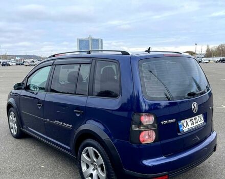 Синий Фольксваген Туран, объемом двигателя 1.4 л и пробегом 198 тыс. км за 6750 $, фото 4 на Automoto.ua