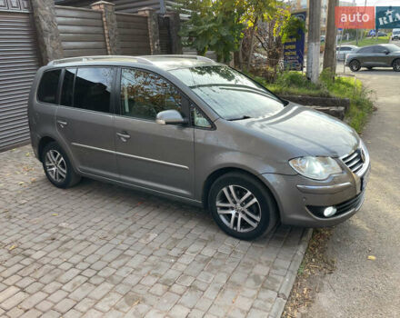 Синий Фольксваген Туран, объемом двигателя 1.9 л и пробегом 334 тыс. км за 7400 $, фото 2 на Automoto.ua