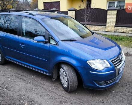 Синій Фольксваген Туран, об'ємом двигуна 2 л та пробігом 358 тис. км за 7500 $, фото 1 на Automoto.ua