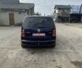 Синій Фольксваген Туран, об'ємом двигуна 2 л та пробігом 196 тис. км за 7600 $, фото 5 на Automoto.ua