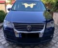 Синий Фольксваген Туран, объемом двигателя 2 л и пробегом 250 тыс. км за 7900 $, фото 1 на Automoto.ua