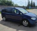 Синій Фольксваген Туран, об'ємом двигуна 1.9 л та пробігом 300 тис. км за 6900 $, фото 1 на Automoto.ua