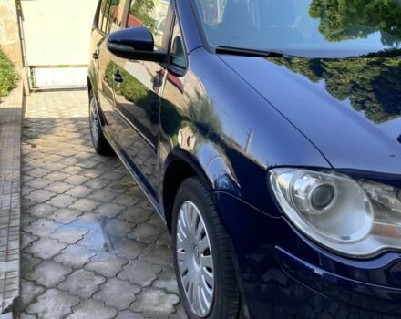 Синий Фольксваген Туран, объемом двигателя 2 л и пробегом 250 тыс. км за 7900 $, фото 2 на Automoto.ua