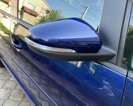 Синий Фольксваген Туран, объемом двигателя 2 л и пробегом 250 тыс. км за 7900 $, фото 3 на Automoto.ua