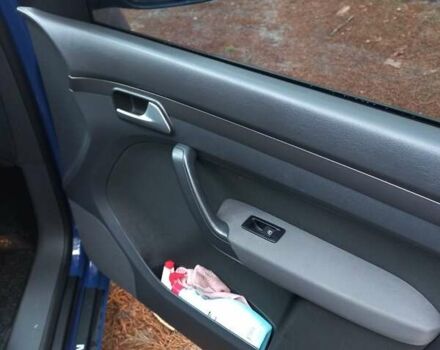 Синий Фольксваген Туран, объемом двигателя 1.6 л и пробегом 220 тыс. км за 7500 $, фото 23 на Automoto.ua