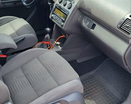 Синій Фольксваген Туран, об'ємом двигуна 1.39 л та пробігом 268 тис. км за 6999 $, фото 7 на Automoto.ua