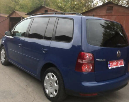 Синий Фольксваген Туран, объемом двигателя 1.6 л и пробегом 214 тыс. км за 7500 $, фото 6 на Automoto.ua