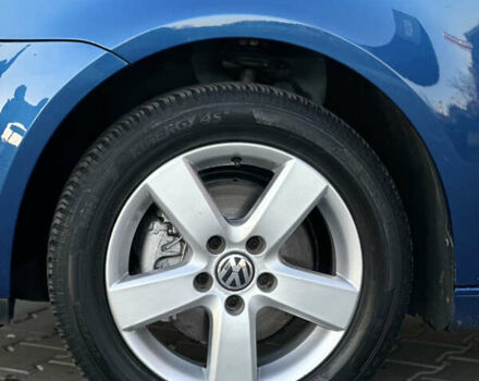 Синий Фольксваген Туран, объемом двигателя 1.4 л и пробегом 220 тыс. км за 7600 $, фото 29 на Automoto.ua