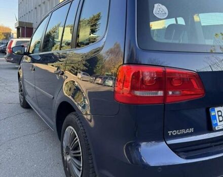 Синий Фольксваген Туран, объемом двигателя 1.6 л и пробегом 252 тыс. км за 8500 $, фото 9 на Automoto.ua
