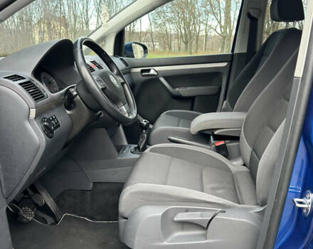 Синий Фольксваген Туран, объемом двигателя 1.4 л и пробегом 172 тыс. км за 8299 $, фото 36 на Automoto.ua