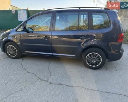 Синий Фольксваген Туран, объемом двигателя 1.6 л и пробегом 252 тыс. км за 8500 $, фото 12 на Automoto.ua