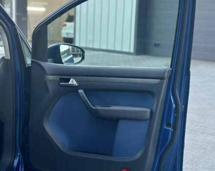 Синий Фольксваген Туран, объемом двигателя 1.4 л и пробегом 220 тыс. км за 7600 $, фото 70 на Automoto.ua