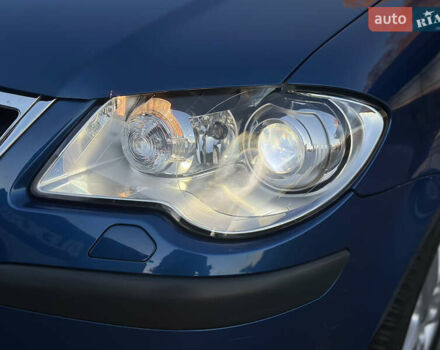 Синий Фольксваген Туран, объемом двигателя 1.4 л и пробегом 220 тыс. км за 7600 $, фото 28 на Automoto.ua