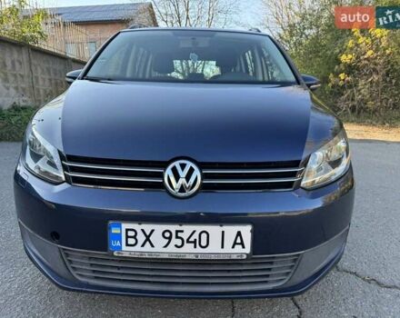 Синий Фольксваген Туран, объемом двигателя 1.6 л и пробегом 252 тыс. км за 8500 $, фото 1 на Automoto.ua