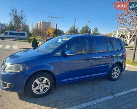 Синий Фольксваген Туран, объемом двигателя 1.6 л и пробегом 282 тыс. км за 8400 $, фото 2 на Automoto.ua