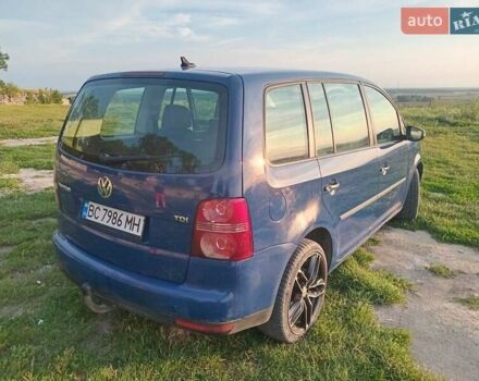 Синій Фольксваген Туран, об'ємом двигуна 1.9 л та пробігом 266 тис. км за 8200 $, фото 16 на Automoto.ua