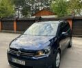 Синій Фольксваген Туран, об'ємом двигуна 2 л та пробігом 274 тис. км за 10499 $, фото 1 на Automoto.ua