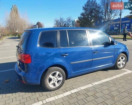 Синий Фольксваген Туран, объемом двигателя 1.6 л и пробегом 282 тыс. км за 8400 $, фото 6 на Automoto.ua