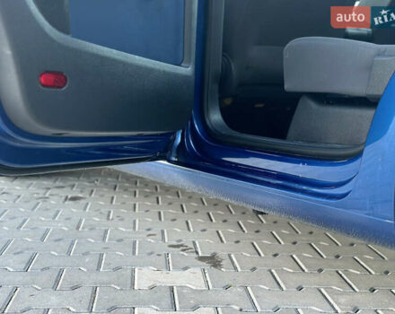 Синий Фольксваген Туран, объемом двигателя 1.4 л и пробегом 220 тыс. км за 7600 $, фото 58 на Automoto.ua