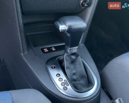 Синий Фольксваген Туран, объемом двигателя 1.4 л и пробегом 220 тыс. км за 7600 $, фото 52 на Automoto.ua