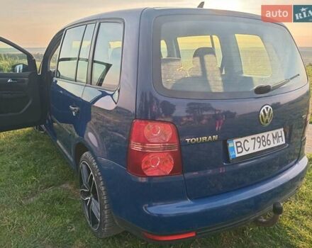 Синій Фольксваген Туран, об'ємом двигуна 1.9 л та пробігом 266 тис. км за 8200 $, фото 18 на Automoto.ua