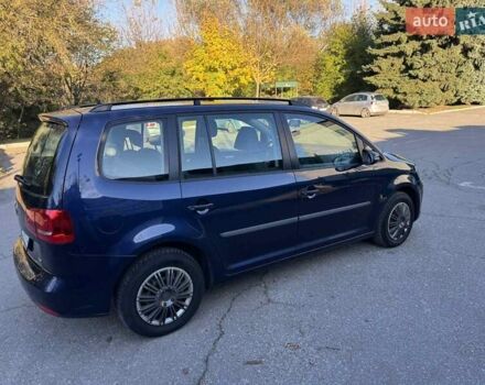 Синий Фольксваген Туран, объемом двигателя 1.6 л и пробегом 252 тыс. км за 8500 $, фото 6 на Automoto.ua