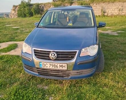 Синій Фольксваген Туран, об'ємом двигуна 1.9 л та пробігом 266 тис. км за 8200 $, фото 7 на Automoto.ua