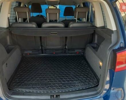 Синий Фольксваген Туран, объемом двигателя 1.97 л и пробегом 338 тыс. км за 10000 $, фото 21 на Automoto.ua