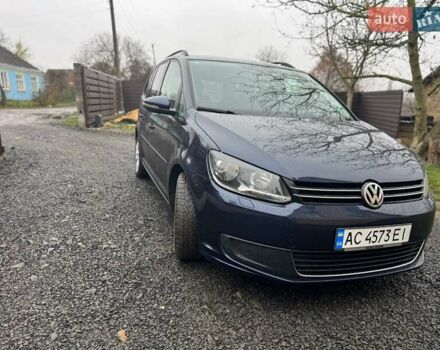 Синій Фольксваген Туран, об'ємом двигуна 1.6 л та пробігом 286 тис. км за 10600 $, фото 1 на Automoto.ua