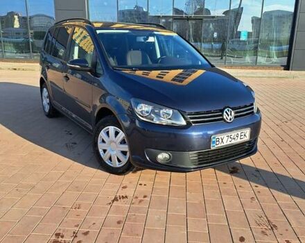 Синий Фольксваген Туран, объемом двигателя 1.6 л и пробегом 284 тыс. км за 9500 $, фото 4 на Automoto.ua