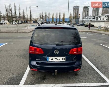 Синій Фольксваген Туран, об'ємом двигуна 1.2 л та пробігом 216 тис. км за 9500 $, фото 5 на Automoto.ua