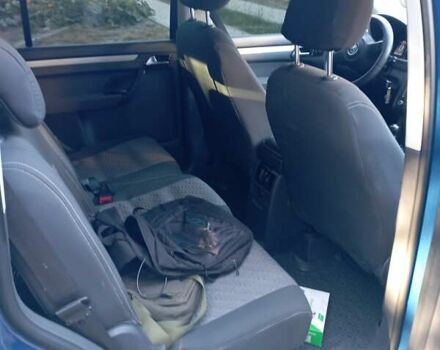 Синий Фольксваген Туран, объемом двигателя 1.6 л и пробегом 260 тыс. км за 10800 $, фото 3 на Automoto.ua