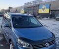Синий Фольксваген Туран, объемом двигателя 1.6 л и пробегом 292 тыс. км за 8400 $, фото 1 на Automoto.ua