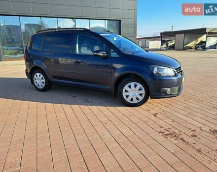 Синий Фольксваген Туран, объемом двигателя 1.6 л и пробегом 284 тыс. км за 9500 $, фото 5 на Automoto.ua