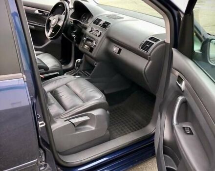 Синій Фольксваген Туран, об'ємом двигуна 1.39 л та пробігом 225 тис. км за 8500 $, фото 7 на Automoto.ua