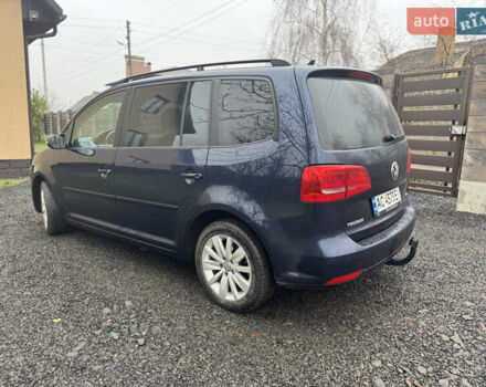 Синій Фольксваген Туран, об'ємом двигуна 1.6 л та пробігом 286 тис. км за 10600 $, фото 4 на Automoto.ua