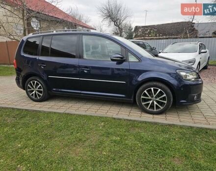 Синий Фольксваген Туран, объемом двигателя 1.6 л и пробегом 252 тыс. км за 11850 $, фото 12 на Automoto.ua