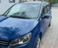 Синий Фольксваген Туран, объемом двигателя 1.6 л и пробегом 300 тыс. км за 8000 $, фото 1 на Automoto.ua